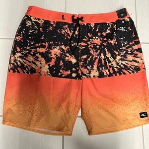 Men’s O’Neill shorts with lace closure at waist.